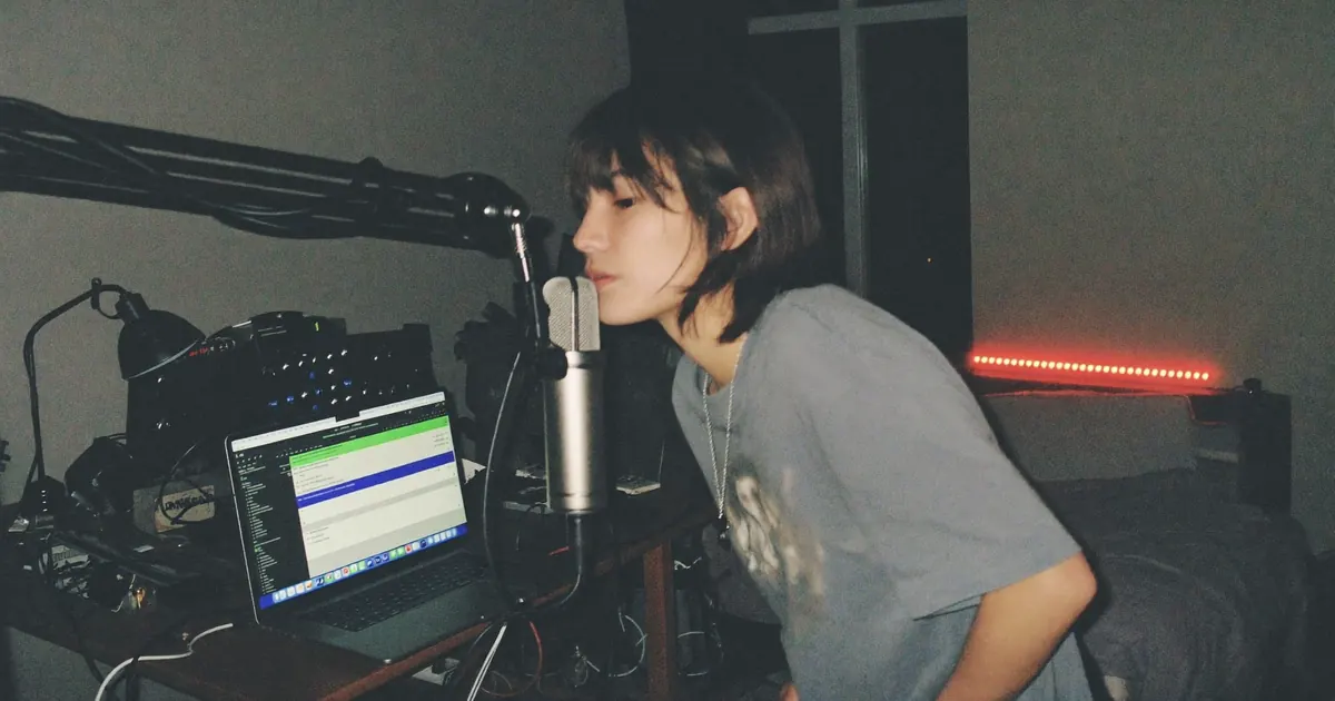 How to Use Auto-Tune on Vocals (Beginner Guide)